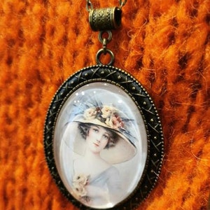 Collier pendentif cabochon Arbre de vie nature vintage romantique. image 2