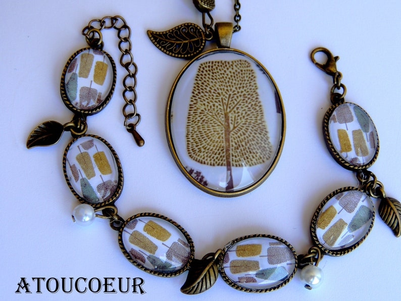 Collier, Pendentif cabochon Métal Bronze, Le chic de Paris, Mode Vintage romantique. image 5