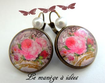 Earrings / sleeper/brass Metal, Cabochon, name of the Rose, romantic.