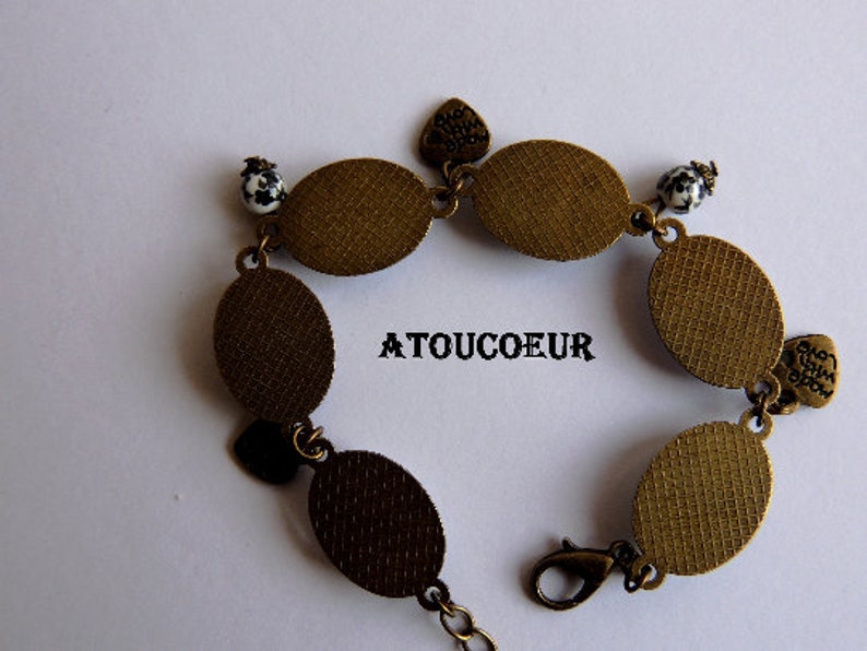 Bracelet ovale Ajustable , Joli Coquelicot , Romantique classique. image 2