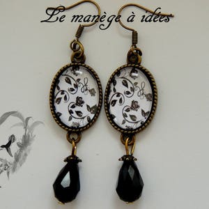 Boucles D'oreilles Pendantes , Mon Arabesque en Noir, Romantique. image 1