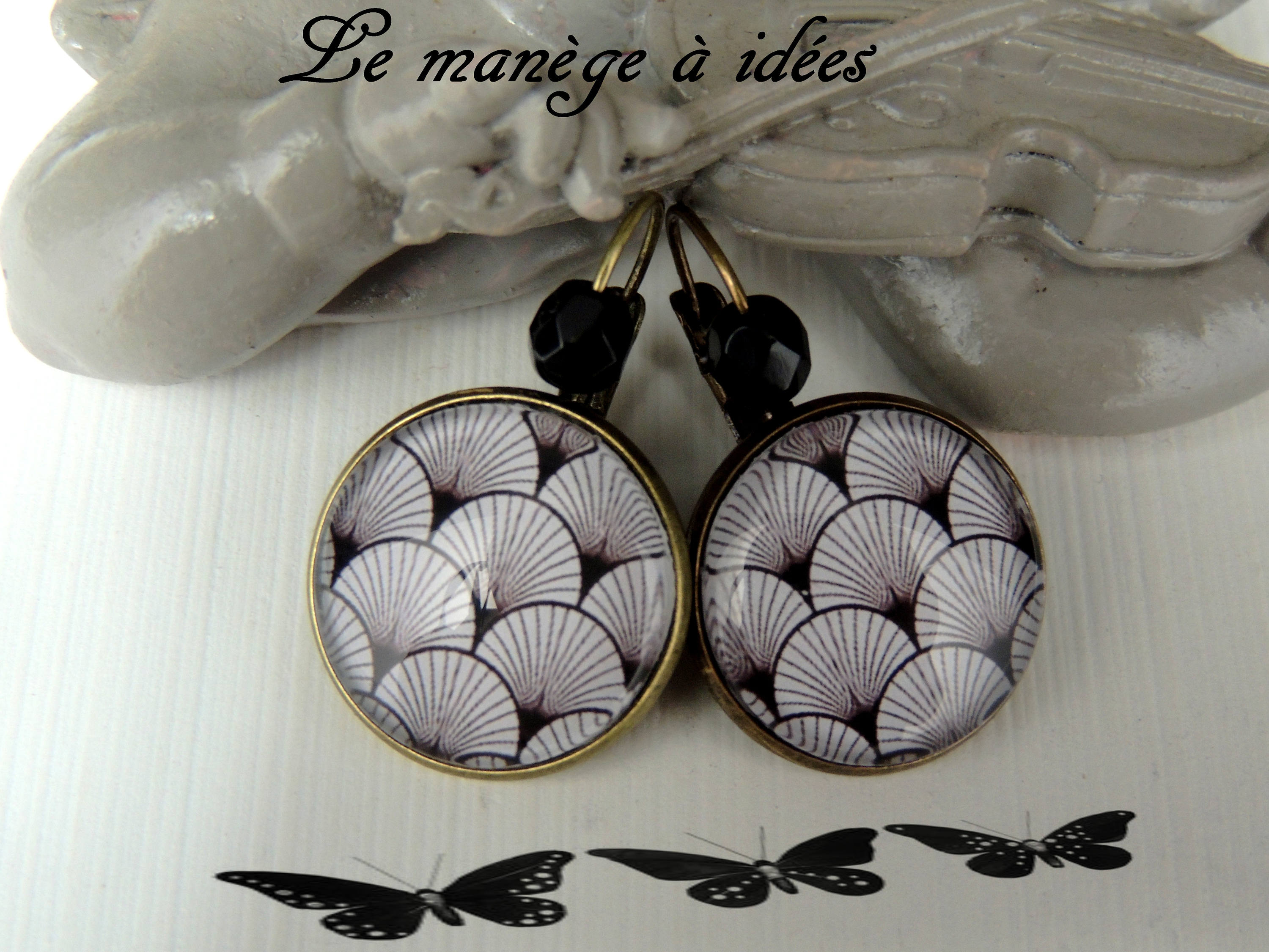Boucles D'oreilles Rétro Vintage Avec Pierre Baroque - Clip Doré - Occasion - Sans Marque