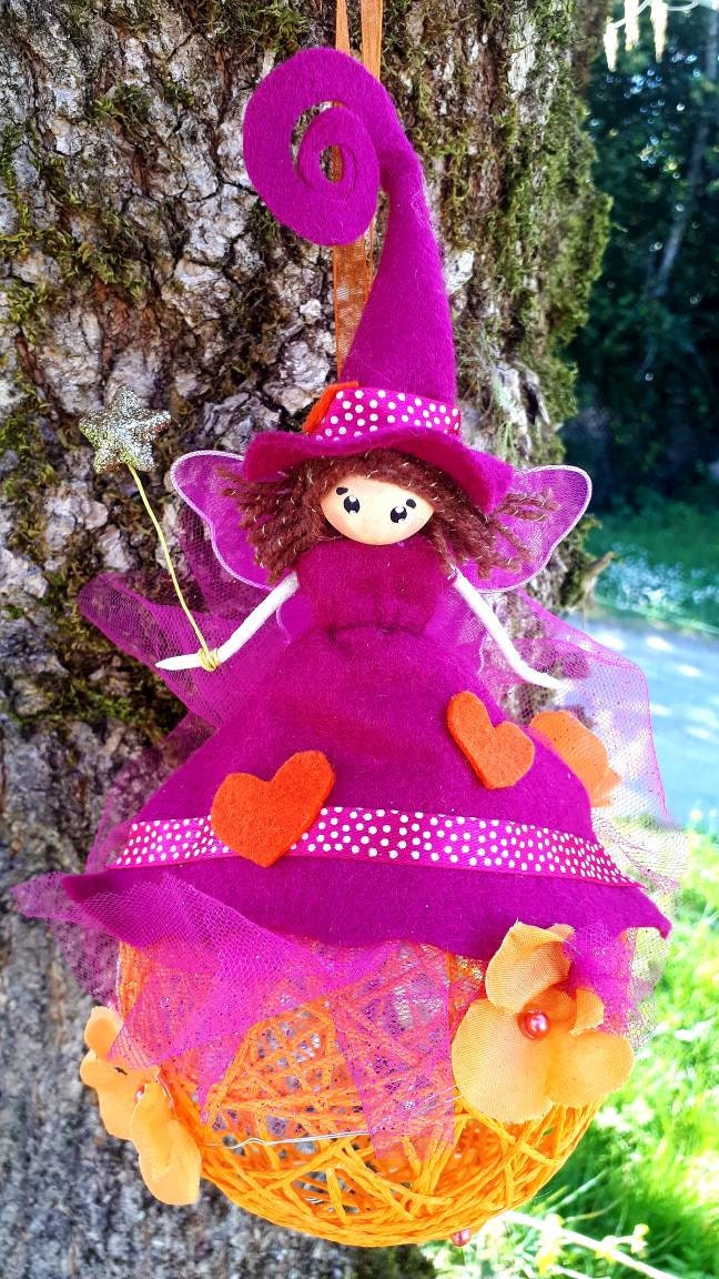 Fée sur Boule Lumineuse/ Naturelle/À Suspendre/ Création Féérique et Personnalisable