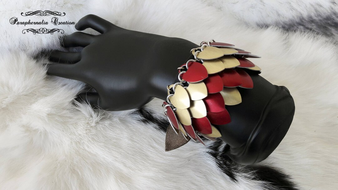 Bracelet Skalli En Cuir Avec Médaille En émail - Bijou Occasion, Style Rétro