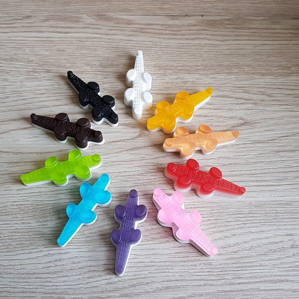 10 coloris au choix. Magnets bonbons crocodiles en résine. magnets gourmandises. Aimants de frigo. Cadeau fête des mères