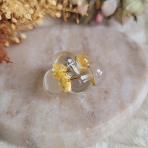 Lily of the valley flower cloud pin. Dried flower pin. Dried flower brooch. Flower pin. Resin cloud brooch.