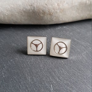 1.4 cm square stud earrings, metal, resin and watch parts. Steampunk earrings.
