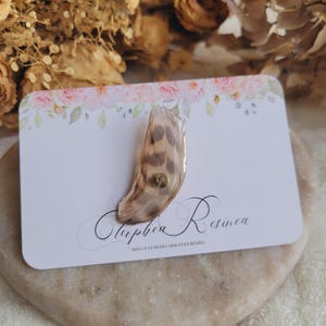 Rooster feather pin. Crystallized feather brooch. Natural feather brooch.