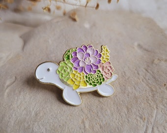 Flower turtle pin. Enamel pin. Flower pattern pin. Enamel turtle pin. Enamel turtle brooch. Mother's Day gift