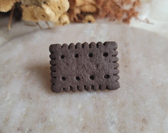 Mini chocolate butter biscuit pin. Mini butter biscuit brooch. Resin cookie. Easter gift Mother's Day gift