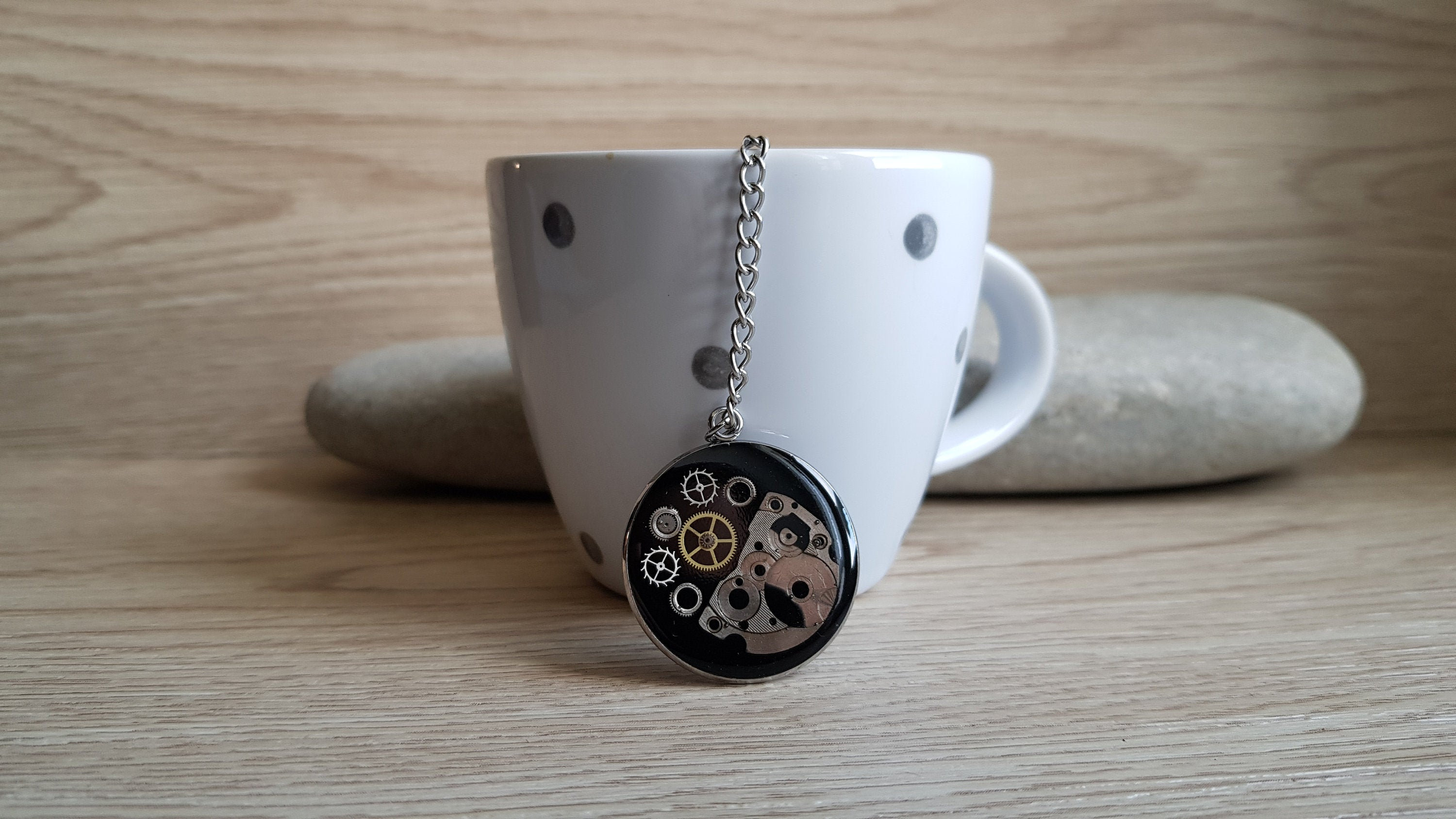 Boule à Thé Steampunk. Boule Pièces Détachées de Montre. Engrenages. Cadeau Fête Des Mères