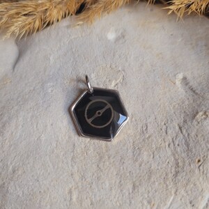 Mini hexagon pendant made of resin and watch parts. Steampunk pendant. Sold alone or with a chain.