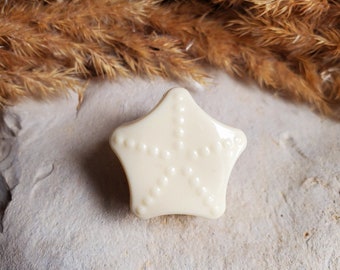 White chocolate star magnet in resin. Gluttony magnet. Easter magnet. Easter gift Mother's Day gift