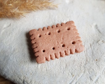 Magnet biscuit petit beurre en résine. Magnet gourmandise. Cadeau fête des mères