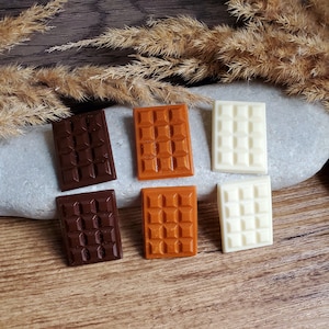 Set of 6 resin chocolate bar magnets. Treat magnets. Easter magnets.