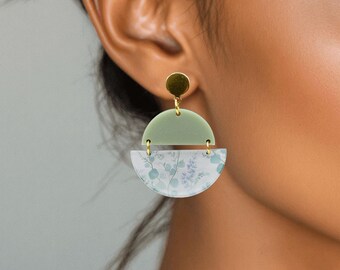 Sage green and eucalyptus earrings in gold-plated stainless steel