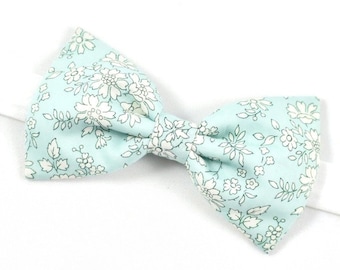 Liberty green bow tie Capel mint flowers for men, children and babies