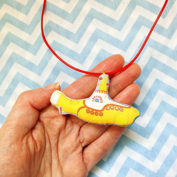 Necklace - “Yellow Submarine” - The Beatles - Fabric