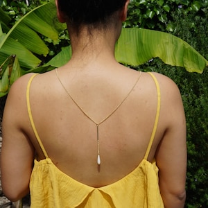 Wedding back necklace, wedding back long necklace, gold and white necklace, mother-of-pearl drop back necklace, bridal jewelry, women's jewelry, backless accessory