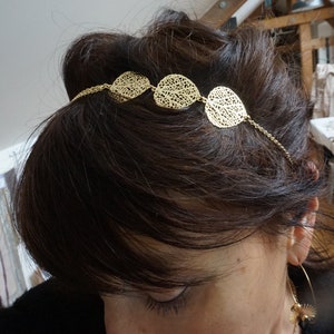 Tiara dourada, acessório de cabelo para casamento, tiara com joias, tiara com detalhes dourados, folhas, acessório de cabelo dourado, para dama de honra