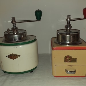 2 Coffee grinder from the Czechoslovak company B.O. Garantie OUHRABKA. ca. 1930/39. Antique Coffee Grinder. Old Coffee Mill