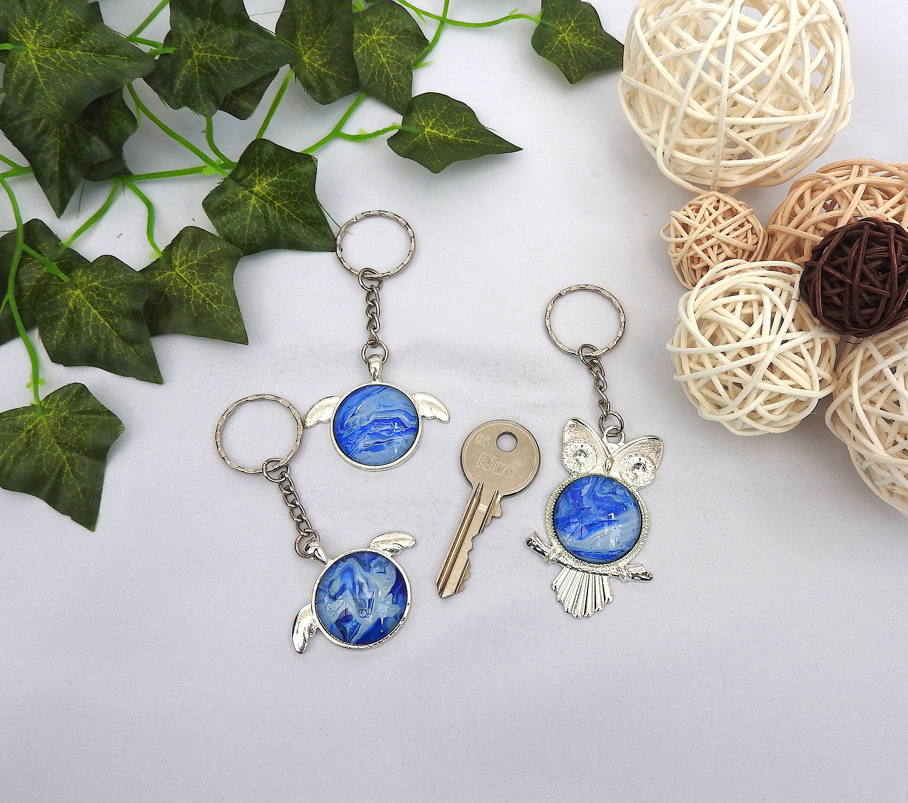 Pour Paint Keyring Blue Keyring Acrylic Fluid Pour Acrylic Etsy Canada