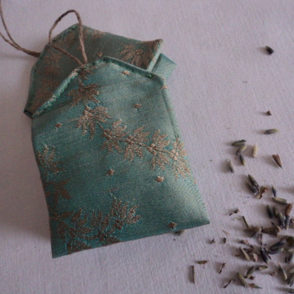 Silk Lavender Sachet - Small Hanging Bag