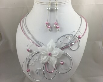 CAMILIA wedding pink & white necklace