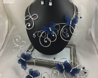 Parure Mariage ISABELLE 4 pièces collier bracelet boucles & peigne avec papillons bleu roi