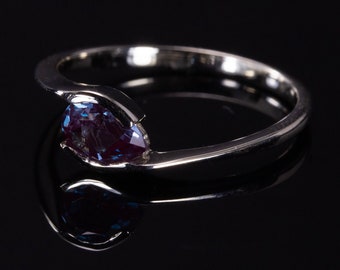 Alexandrite Engagement Ring, 14 Solid White Gold Alexandrite ring, alexandrite ring women, alexandrite ring