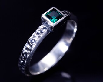 Artisan emerald ring. Sterling silver. Hammered gemstone ring. Silver promise ring.