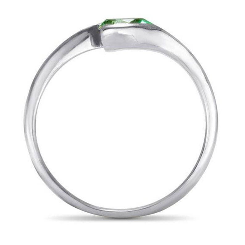 White Gold Ring Emerald Ring Gemstone Ring