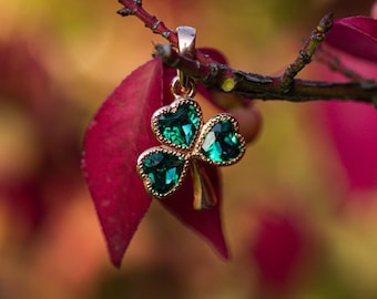 14K Gold Shamrock Pendant: Celtic Emerald Clover Jewelry
