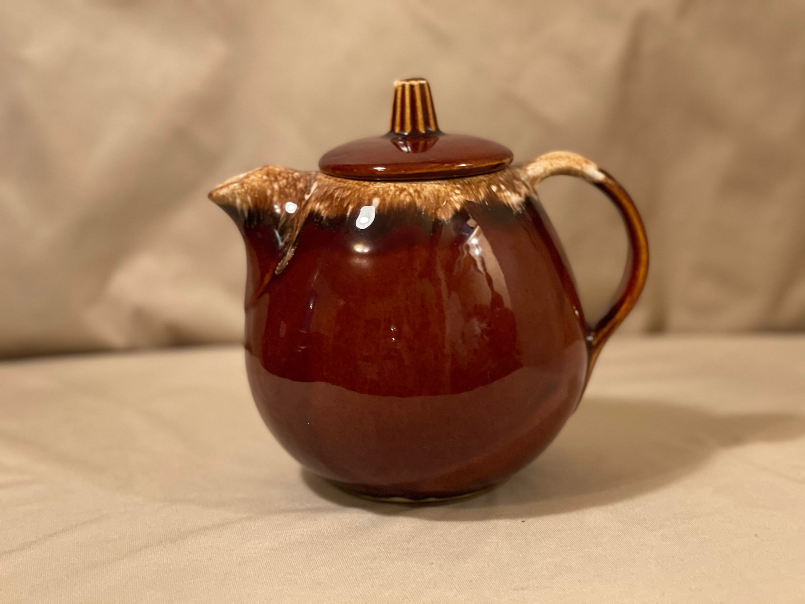 Vintage Hull Pottery Teapot With Lid Etsy