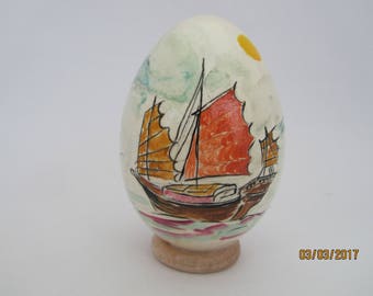 oeuf d'oie peint à l'acrylique:jonque vietnamienne