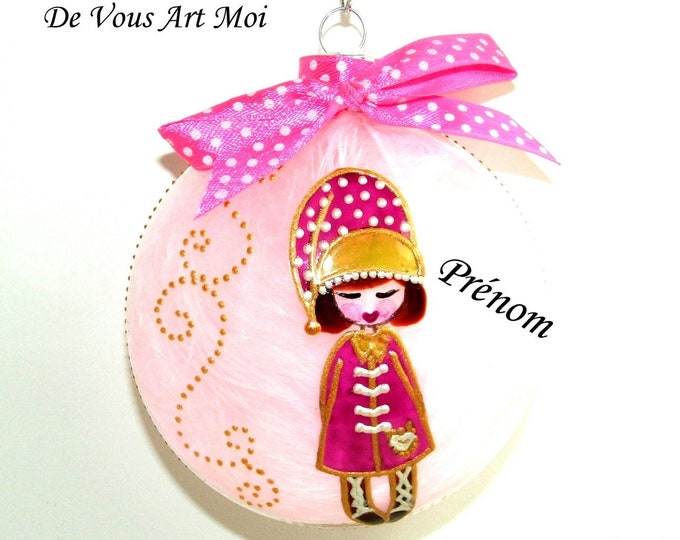 Boule noël personnalisée illustration fille ornement de Noël original verre fait main artisanal