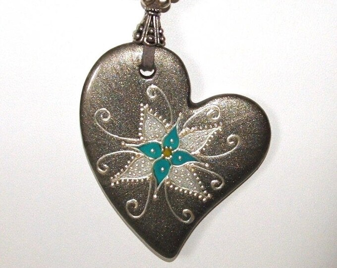 Collier bohème pendentif Coeur,collier femme coeur,fait main ajustable,porcelaine décoré main,gris et turquoise,bijou bohème