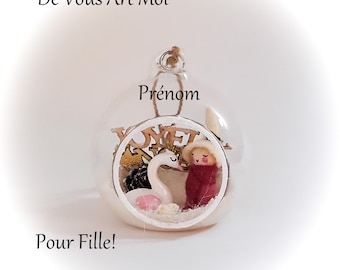 Boule de noël personnalisée prénom fille verre fait main boule noël ouverte lutine fée à poser ou à suspendre artisanale