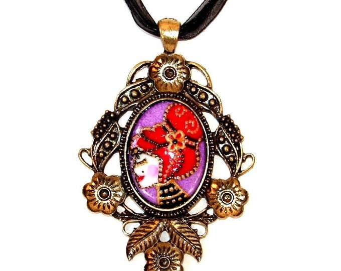 Collier femme pendentif,fait main,collier bohème baroque,médaillon bronze porcelaine,peint à la main,bijou artisanal