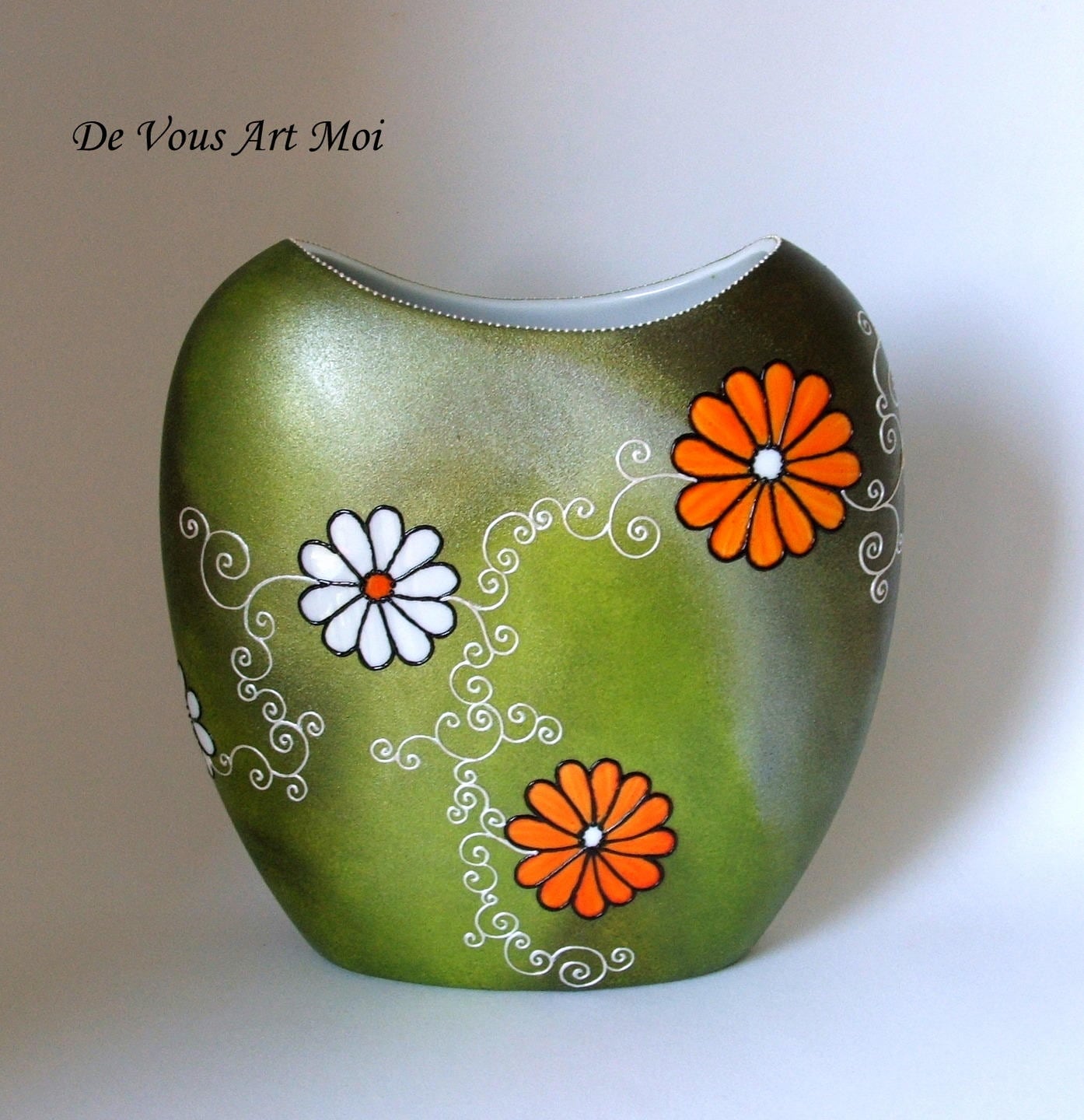 Vase porcelaine coloré peint main,motif fleur,vert orange blanc,vase