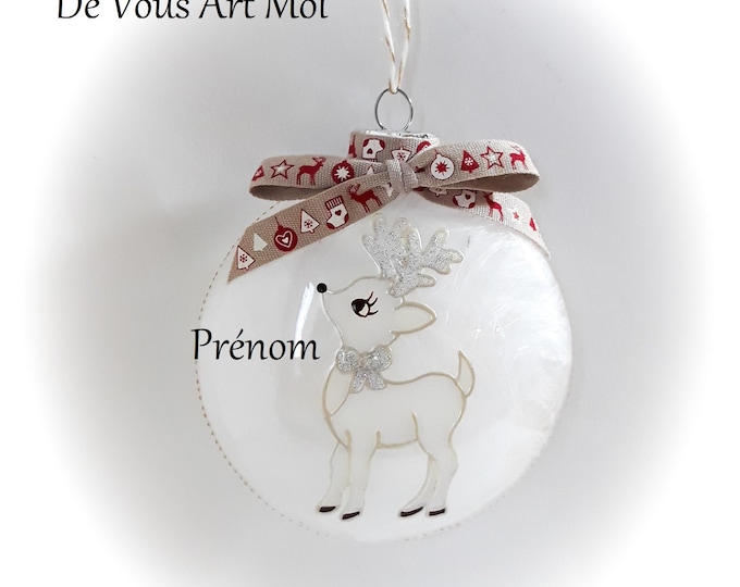 Boule de noël prénom personnalisé dessin renne verre peint main artisanale