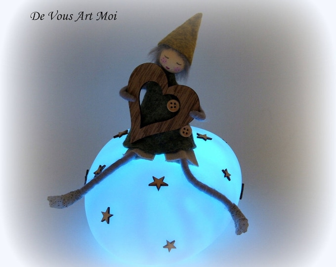 Lampe lutin fait main,veilleuse enfant,lampe féerique poétique,décoration chambre garçon,veilleuse variation couleur,lampe à poser enfant