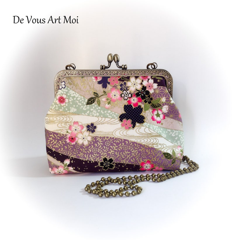 Sac Minaudière fermoir porte monnaie original tissus japonais velours bandoulière chaine fait main artisanal image 1