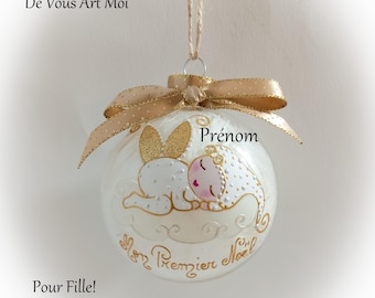 Boule de noël premier noël naissance fille personnalisé fée ange lutine verre illustration peinte main artisanale