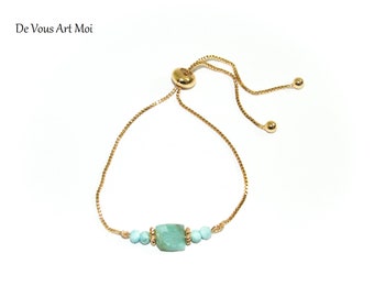Gold-plated Larimar stone sliding bracelet with minimalist handmade chain