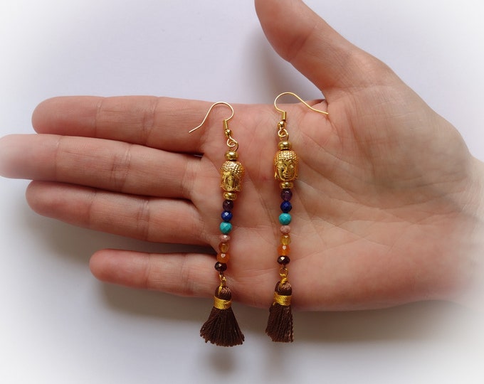 Boucles d'oreille pierres multicolores 7 chakras bouddha plaqué or fait main artisanale