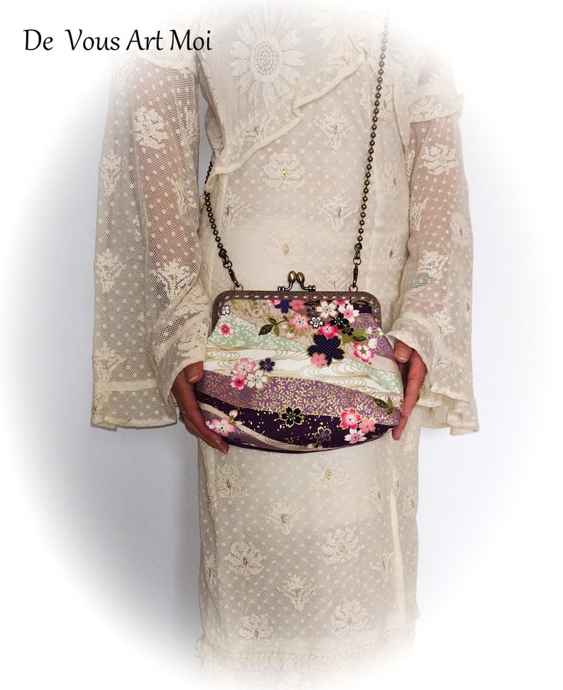 Sac Minaudière fermoir porte monnaie original tissus japonais velours bandoulière chaine fait main artisanal image 6