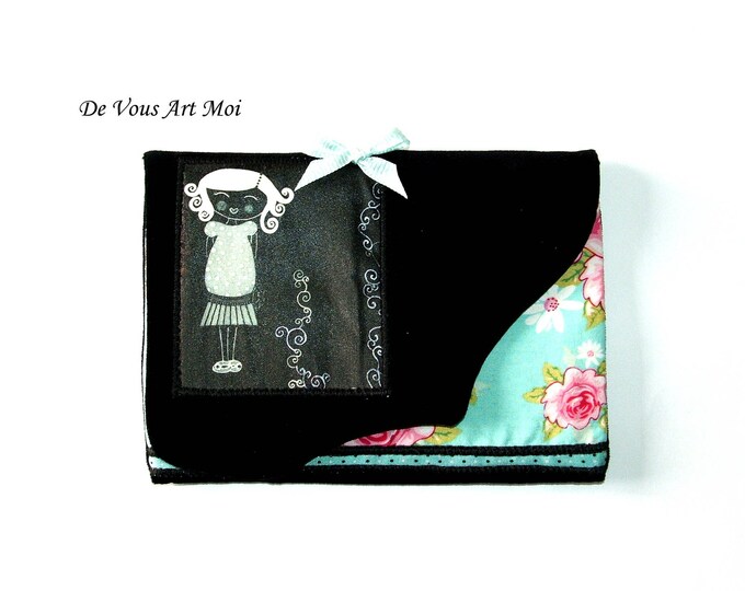 Pochette créateur femme,fait main,pochette velours noir,fait main,pochette tissus,réalisé à la main,avec mes dessins illustrés