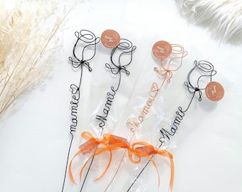 Rosa di filo personalizzata fatta a mano, nome di filo personalizzato, decorazione da tavolo, regalo per la festa della mamma