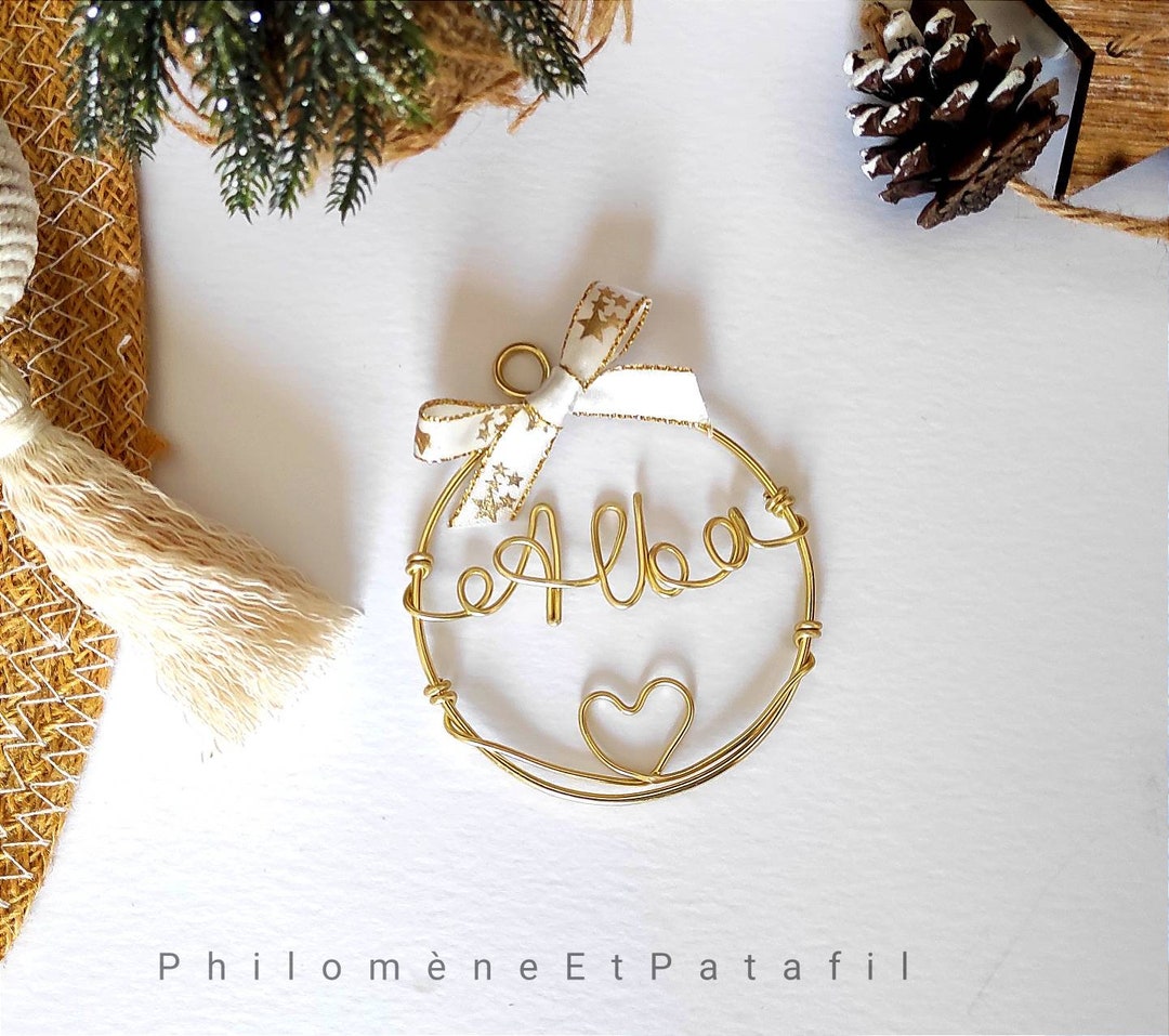 Boule de Noël flocon avec prénom gravé | Born to B - Luxury Collection